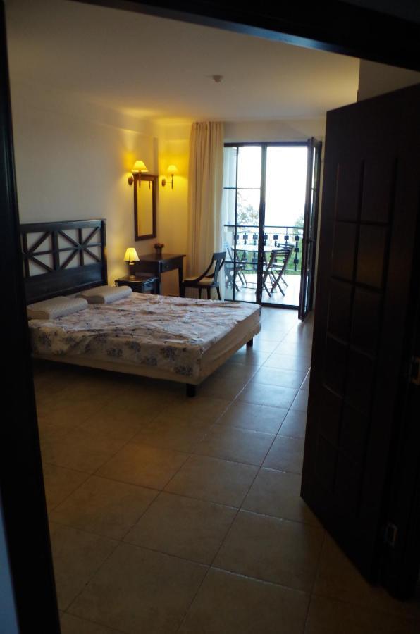 Beautiful 1St-Line Seaview Private Appartement In The Cliff Resort Obzor Ngoại thất bức ảnh